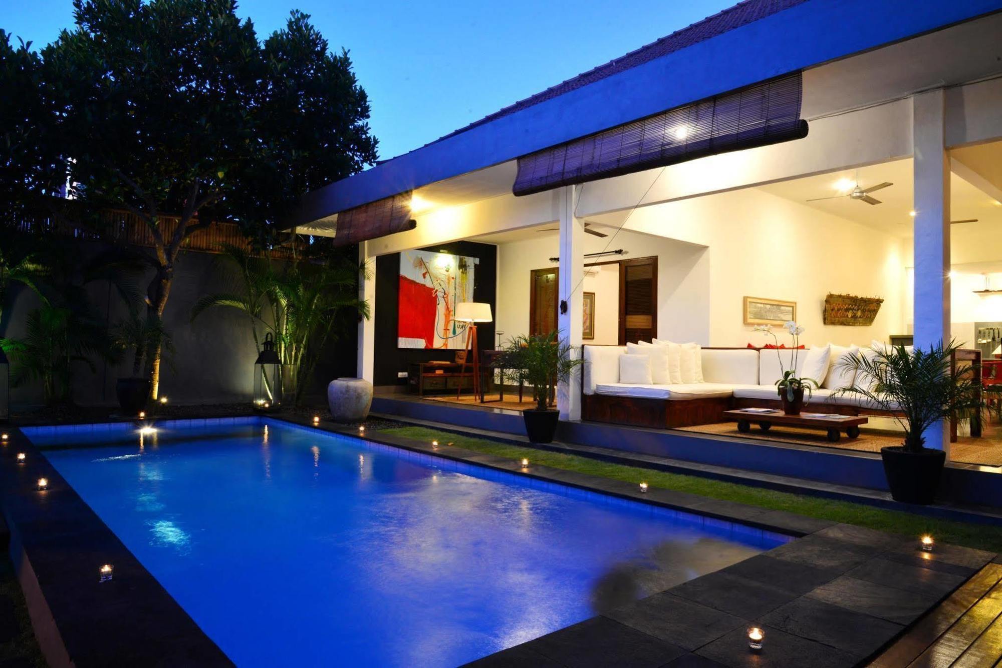 Villa Gayatri Семиньяк Экстерьер фото